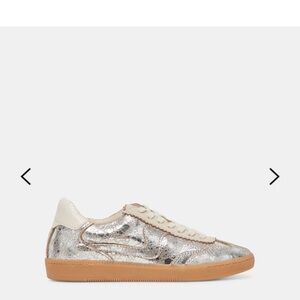 Dolce Vita Notice Sneakers Silver Distressed Leather